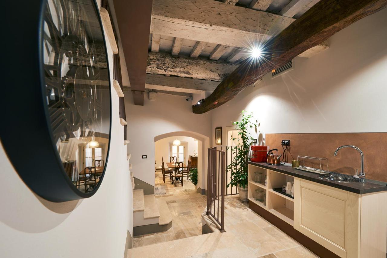 Palazzo Pio III - Residenza D'Epoca Bed & Breakfast Sarteano Eksteriør bilde
