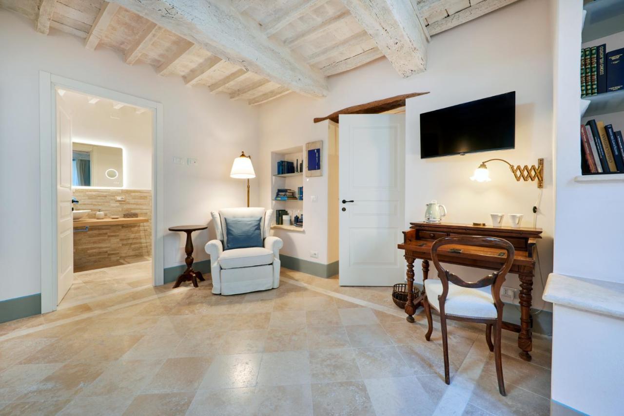 Palazzo Pio III - Residenza D'Epoca Bed & Breakfast Sarteano Eksteriør bilde