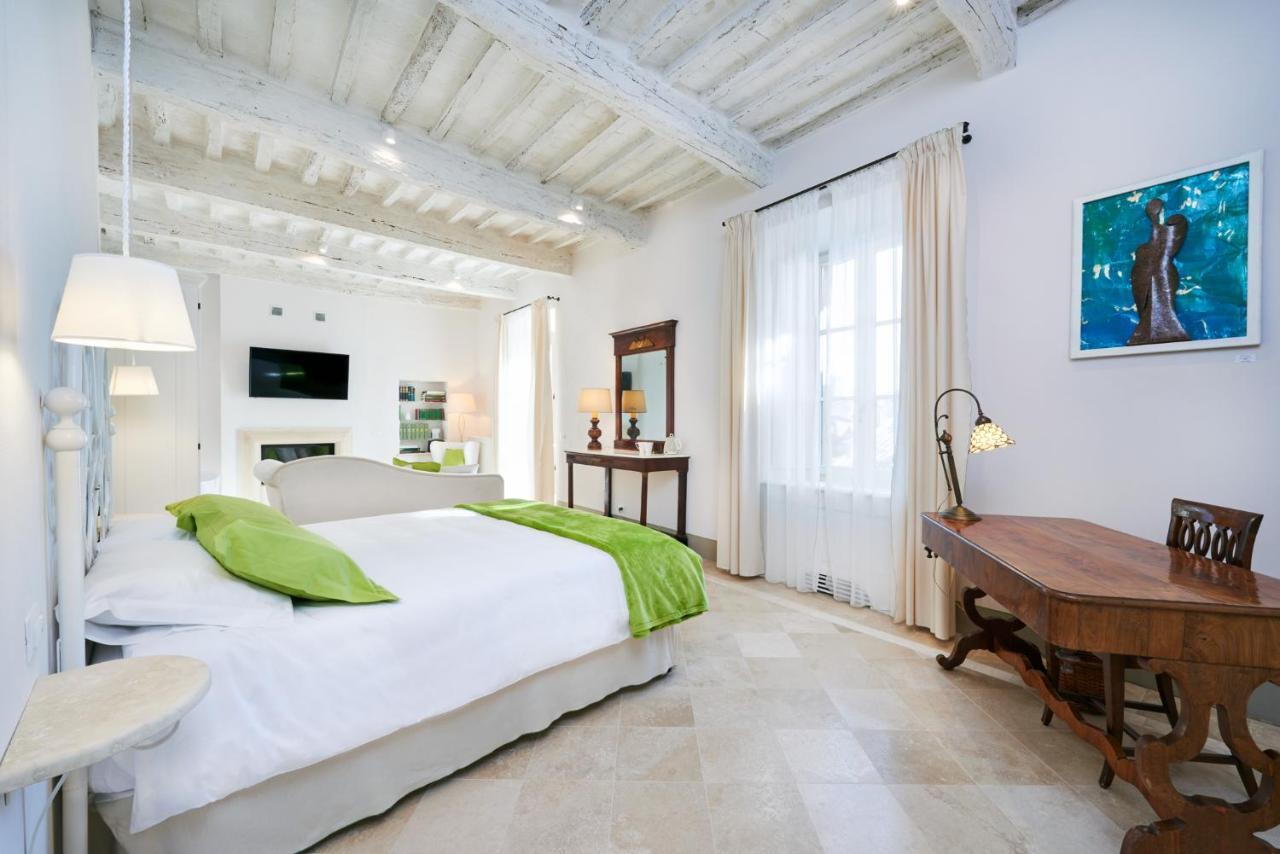 Palazzo Pio III - Residenza D'Epoca Bed & Breakfast Sarteano Eksteriør bilde